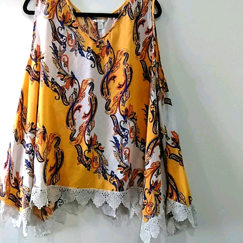 Cato Paisley Print Flowy Tank with Lace hem